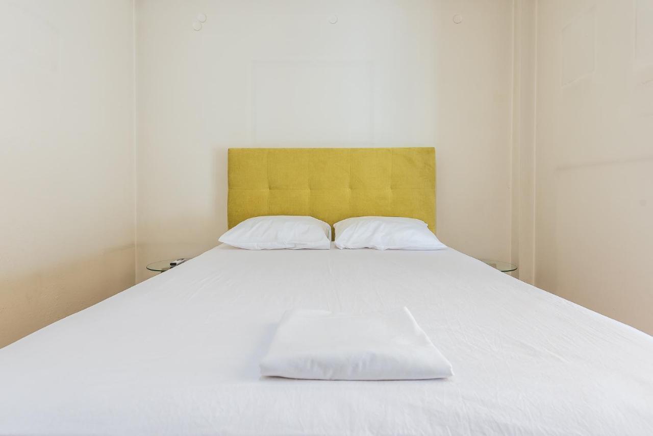 Victoria Apartment เอเธนส์ ภายนอก รูปภาพ