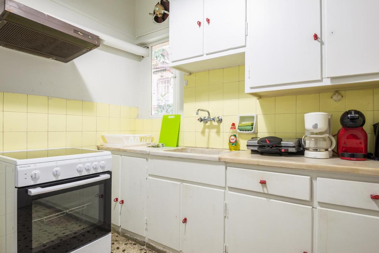 Victoria Apartment เอเธนส์ ภายนอก รูปภาพ