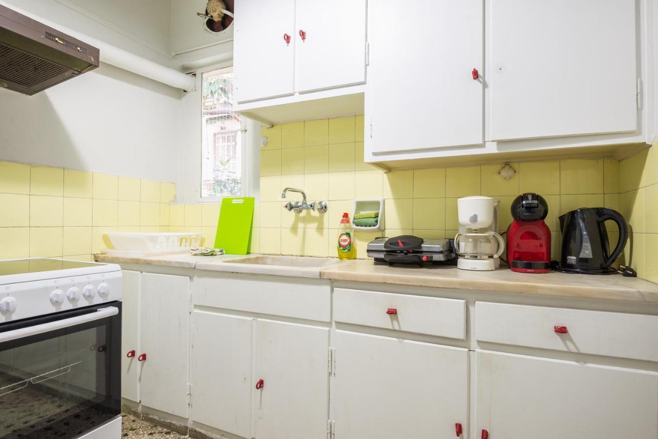 Victoria Apartment เอเธนส์ ภายนอก รูปภาพ