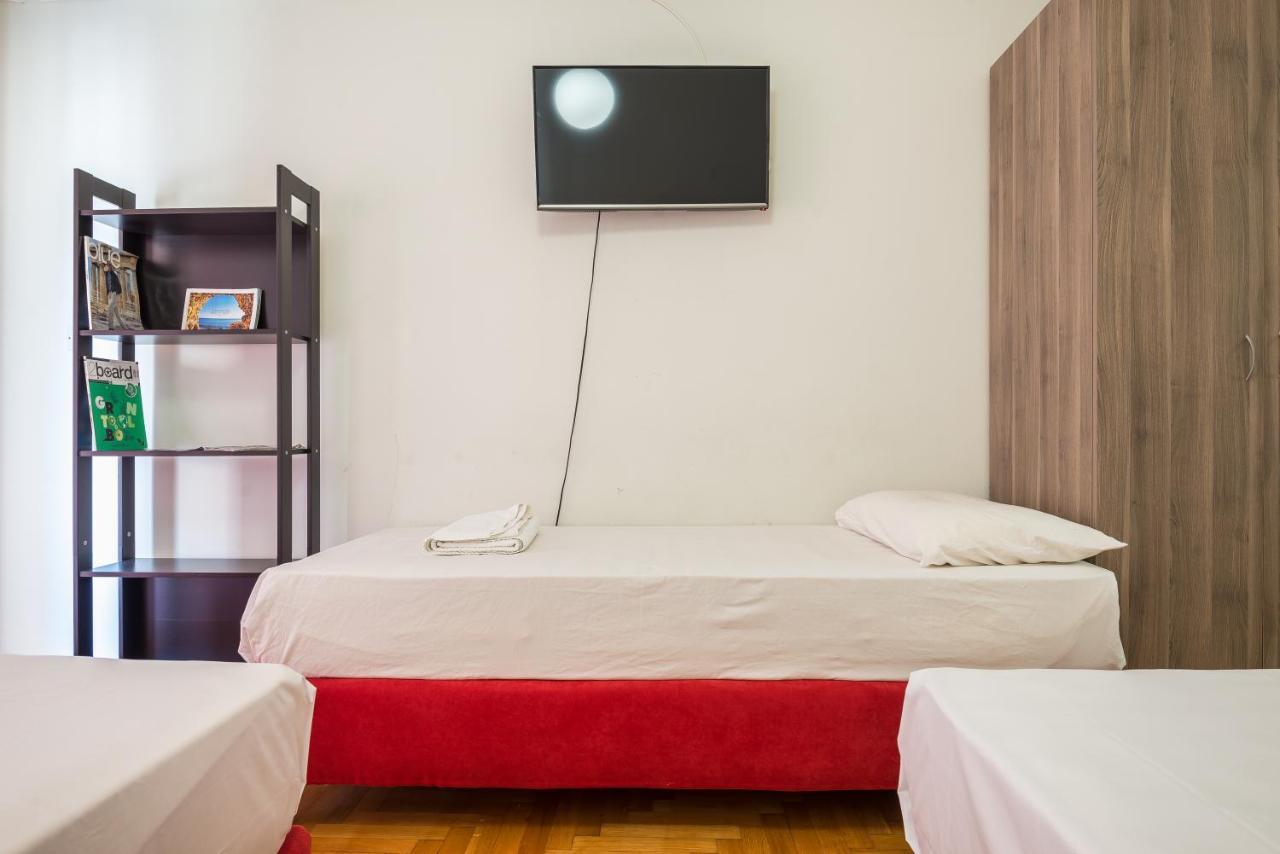 Victoria Apartment เอเธนส์ ภายนอก รูปภาพ