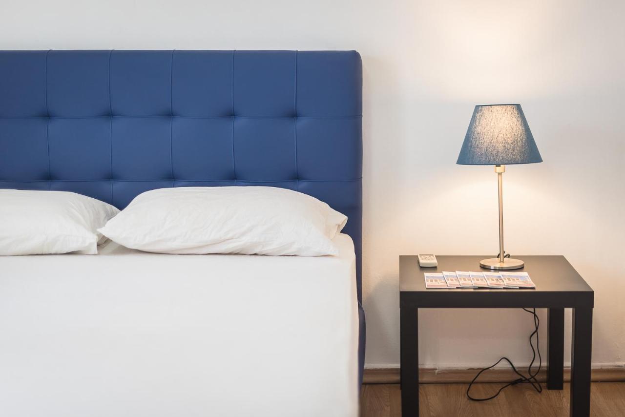 Victoria Apartment เอเธนส์ ภายนอก รูปภาพ