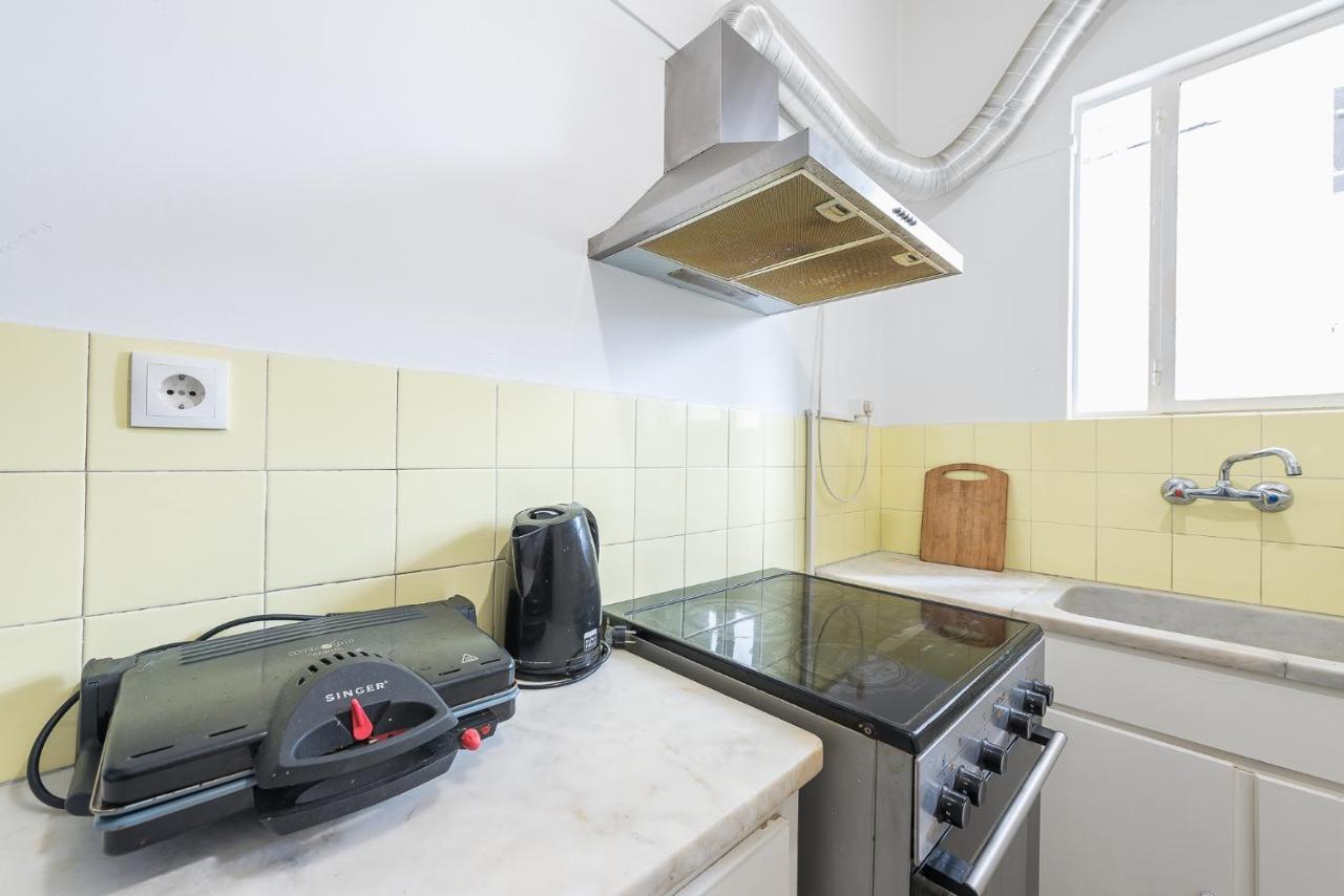 Victoria Apartment เอเธนส์ ภายนอก รูปภาพ